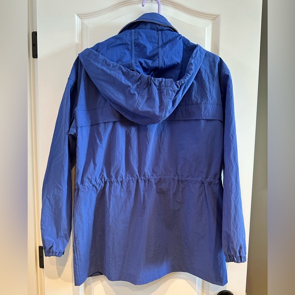 ABERCROMBIE & FITCH, Crinkle Nylon Coat - Picture 2 of 6